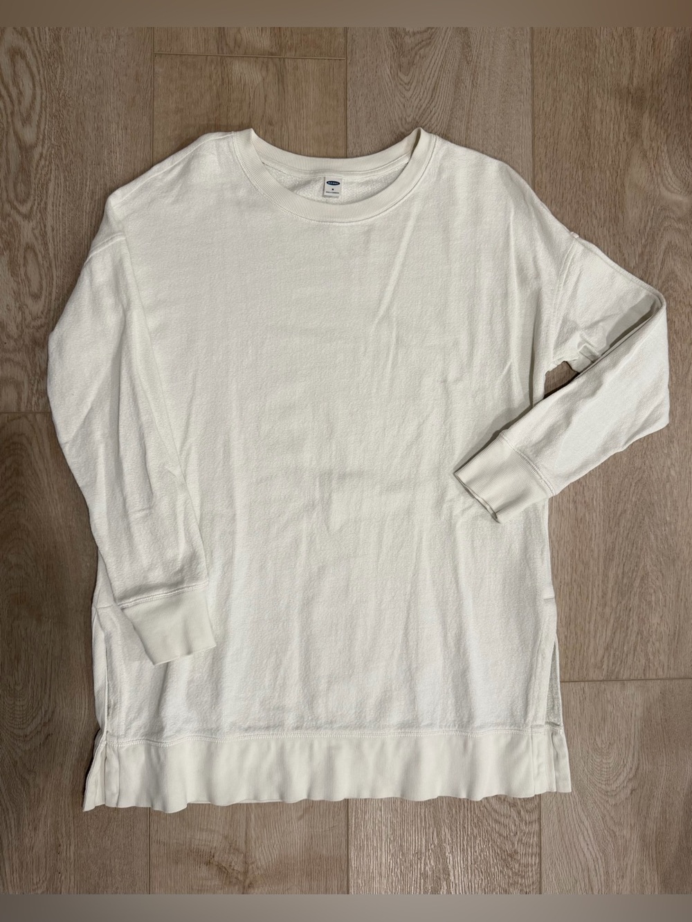 Old Navy Woman’s Crewneck Tunic in Off-White, size M